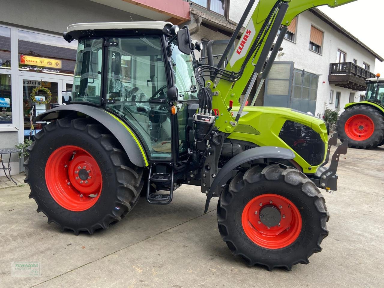 Traktor a típus CLAAS Elios 320 m. FL, neues Kompakt-Modell, ab Lager verfügbar, Neumaschine ekkor: Geiselhöring (Kép 15)