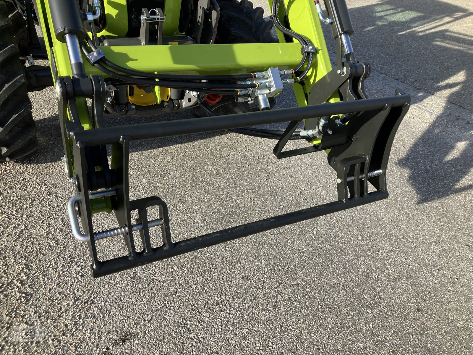 Traktor des Typs CLAAS Elios 320, Neumaschine in Zell an der Pram (Bild 16)