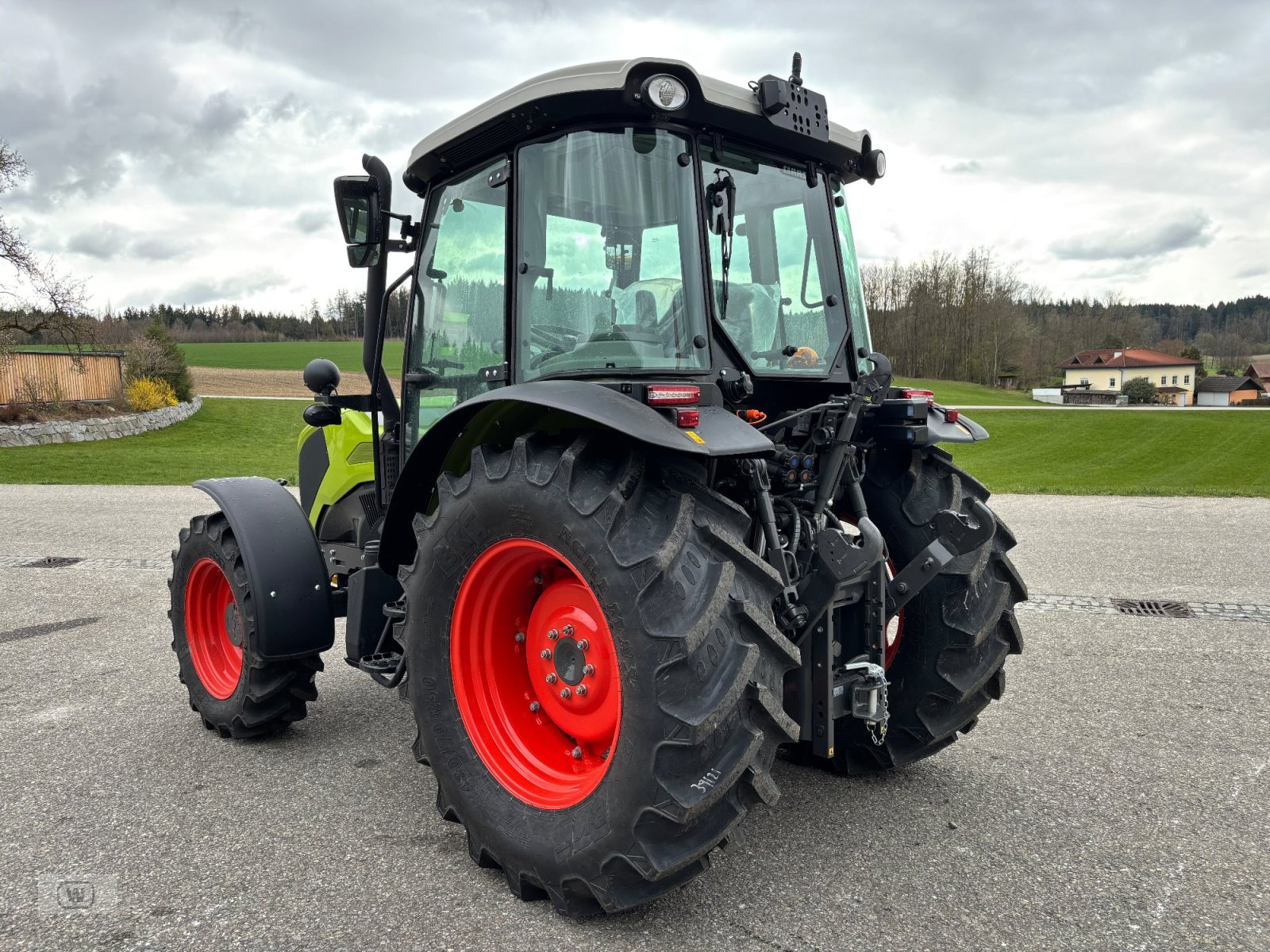 Traktor от тип CLAAS Elios 3.85, Neumaschine в Zell an der Pram (Снимка 3)