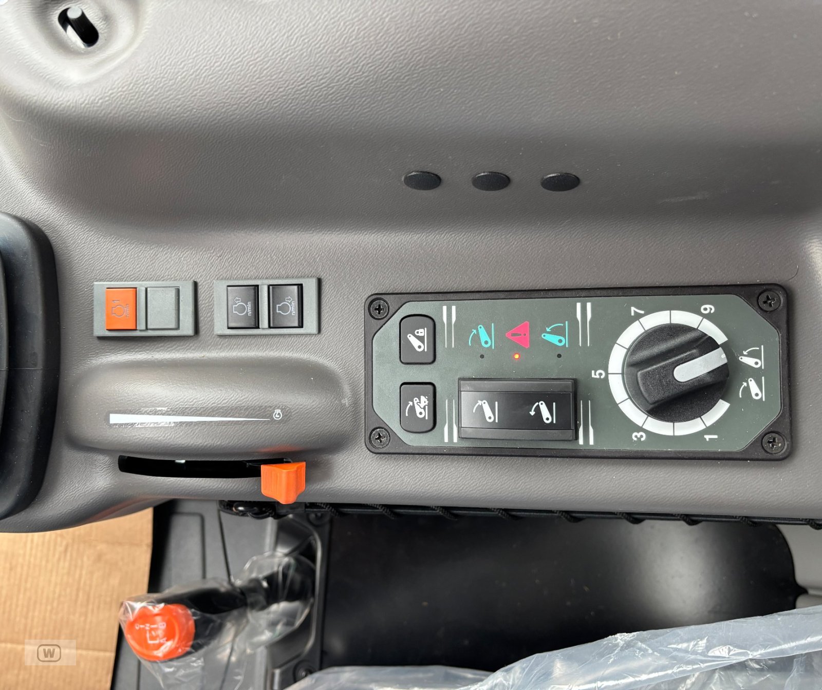 Traktor от тип CLAAS Elios 3.85, Neumaschine в Zell an der Pram (Снимка 19)