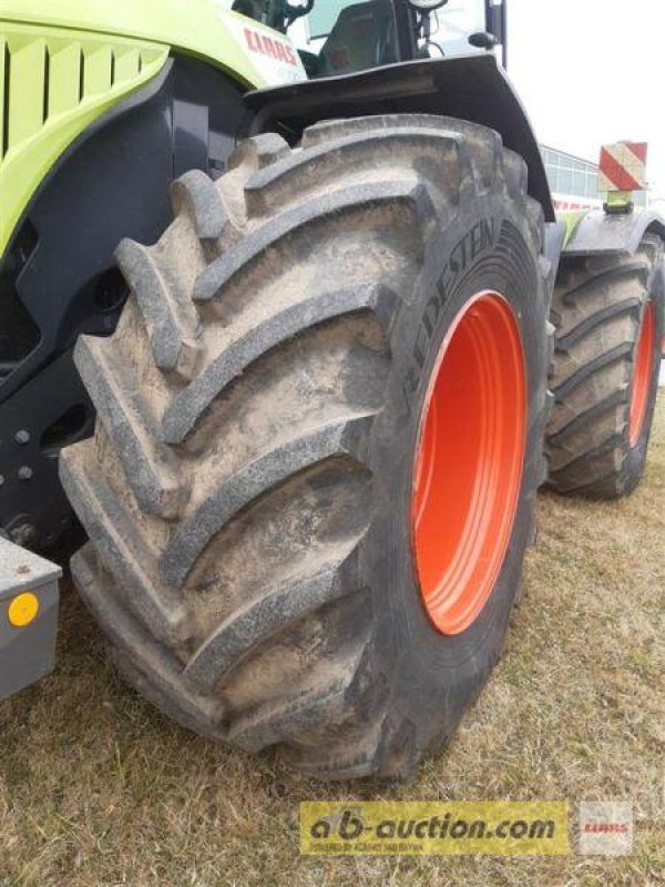 Traktor des Typs CLAAS GEBR. XERION 4000, Gebrauchtmaschine in Grimma (Bild 8)
