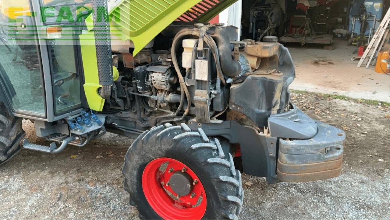 Traktor типа CLAAS nectis 247 vl 4 rm VL, Gebrauchtmaschine в ST ANDIOL (Фотография 7)