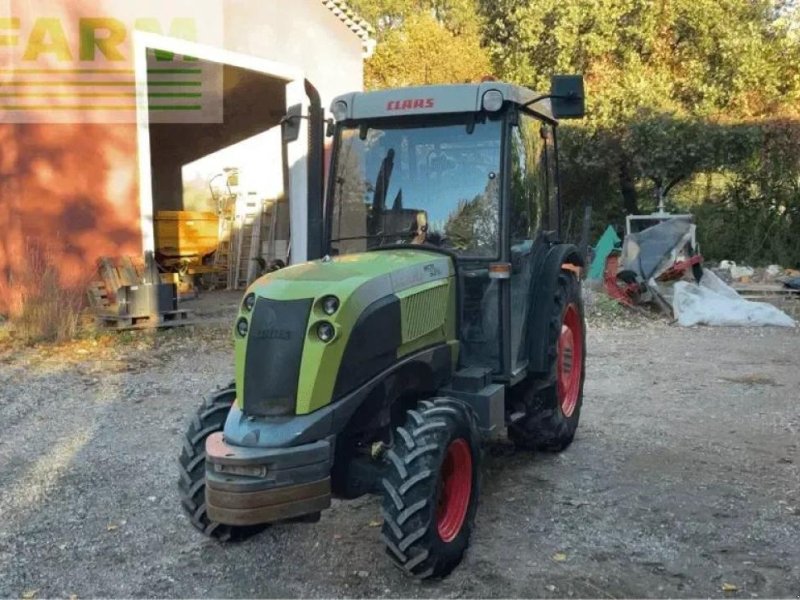 Traktor del tipo CLAAS nectis 247 vl 4 rm VL, Gebrauchtmaschine en ST ANDIOL
