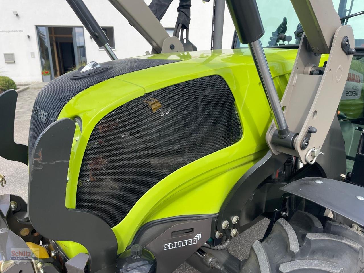 Traktor a típus CLAAS Nexos 210 F mit Frontlader und Frontzapfwelle, erst 236 Betriebsstunden, NEUWERTIG, Gebrauchtmaschine ekkor: Schierling (Kép 10)