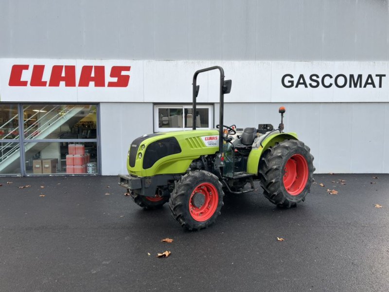 Traktor tip CLAAS NEXOS 220 F, Gebrauchtmaschine in Aubiet (Poză 1)