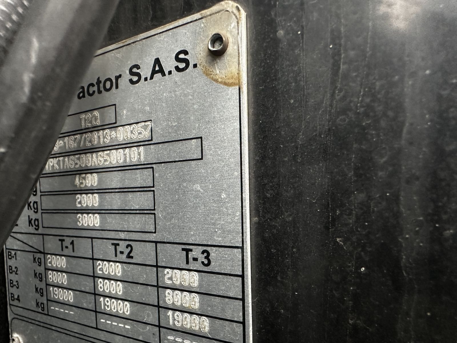 Traktor des Typs CLAAS Nexos 220 S Comfort, Neumaschine in Grund (Bild 22)