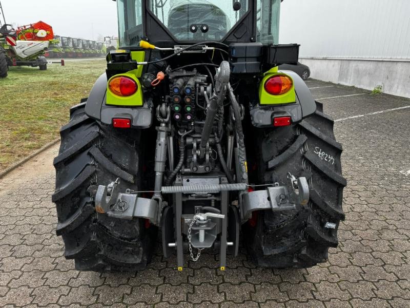 Traktor typu CLAAS NEXOS 220 S, Gebrauchtmaschine w Hockenheim (Zdjęcie 5)