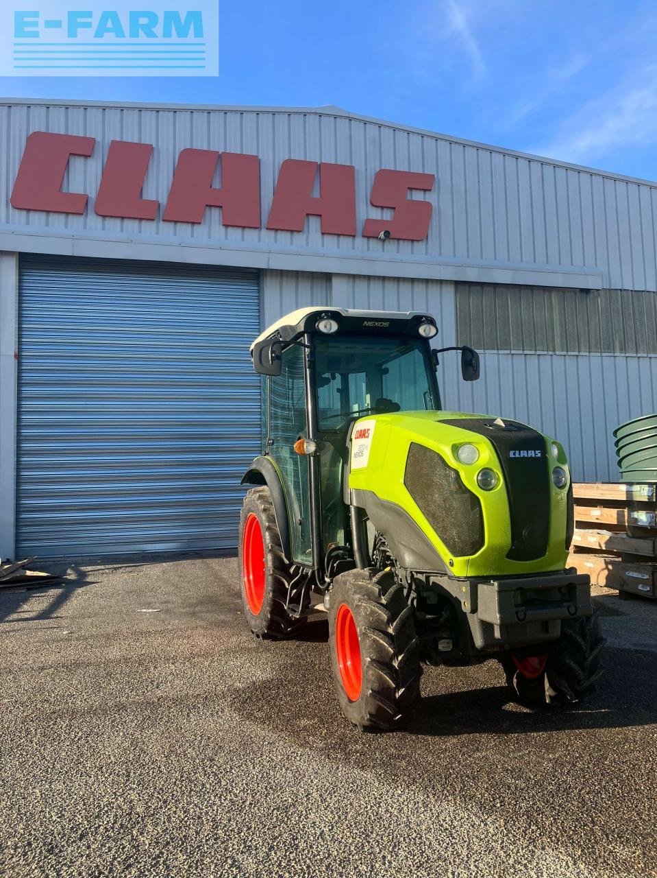 Traktor типа CLAAS nexos 220 ve cabine 4rm, Gebrauchtmaschine в ST ANDIOL (Фотография 1)