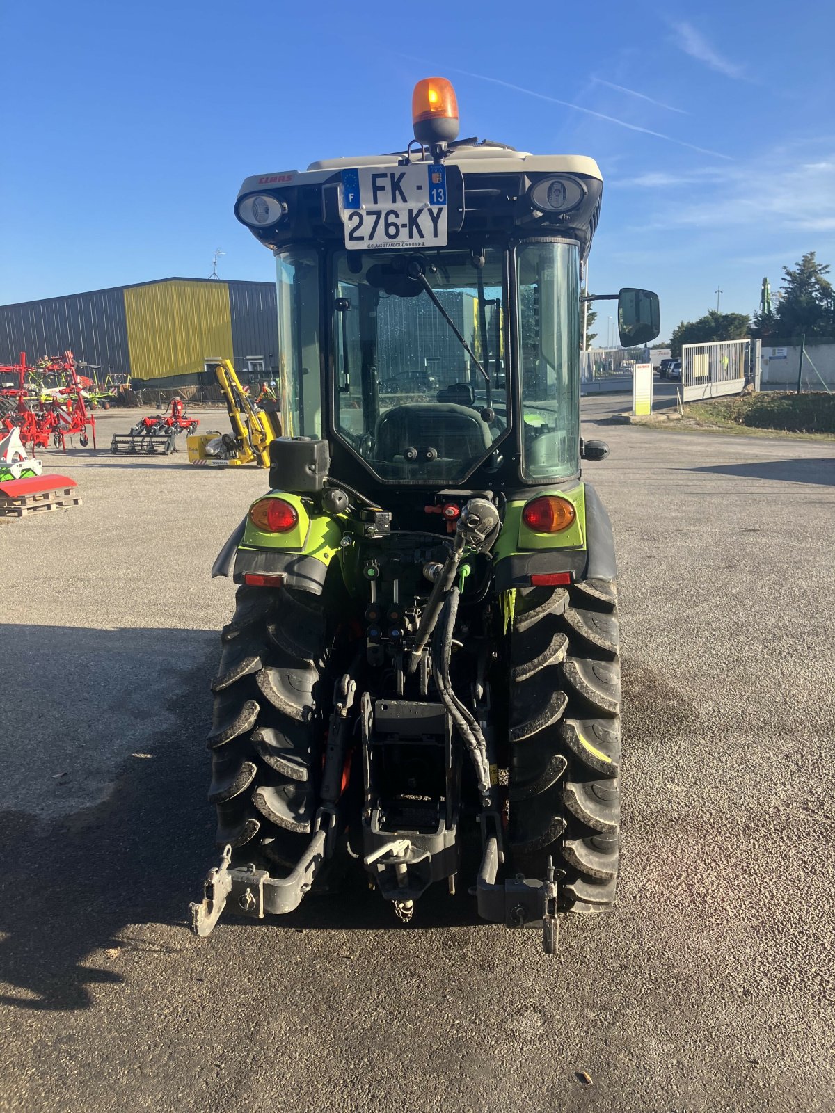 Traktor typu CLAAS NEXOS 220 VE CABINE 4RM, Gebrauchtmaschine v SAINT ANDIOL (Obrázek 3)