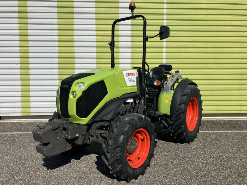 Traktor типа CLAAS NEXOS 230 F ARCEAU, Gebrauchtmaschine в AILLAS (Фотография 1)