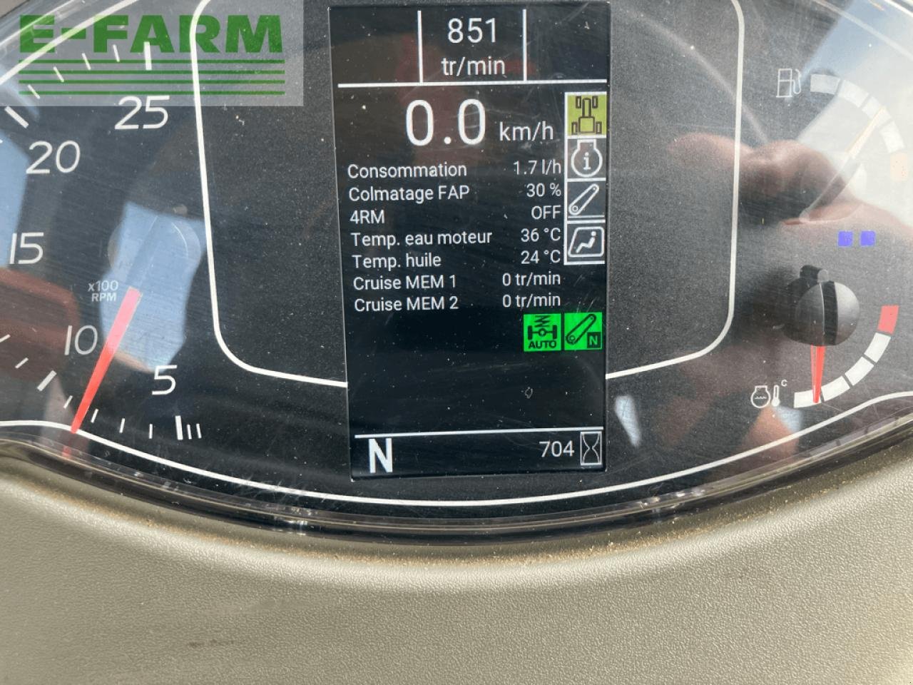 Traktor typu CLAAS nexos 230 m, Gebrauchtmaschine v ST ANDIOL (Obrázek 9)