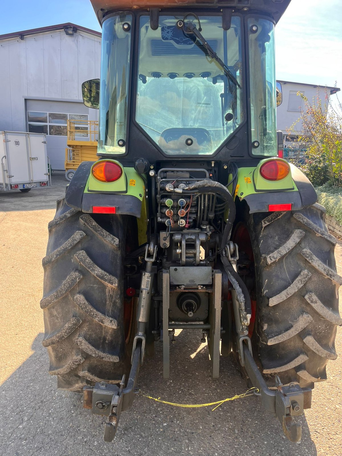 Traktor типа CLAAS Nexos 230 VE schmalspur, Gebrauchtmaschine в Langenau (Фотография 3)