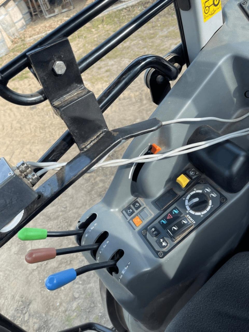 Traktor tipa CLAAS nexos 230 ve, Gebrauchtmaschine u ST ANDIOL (Slika 9)