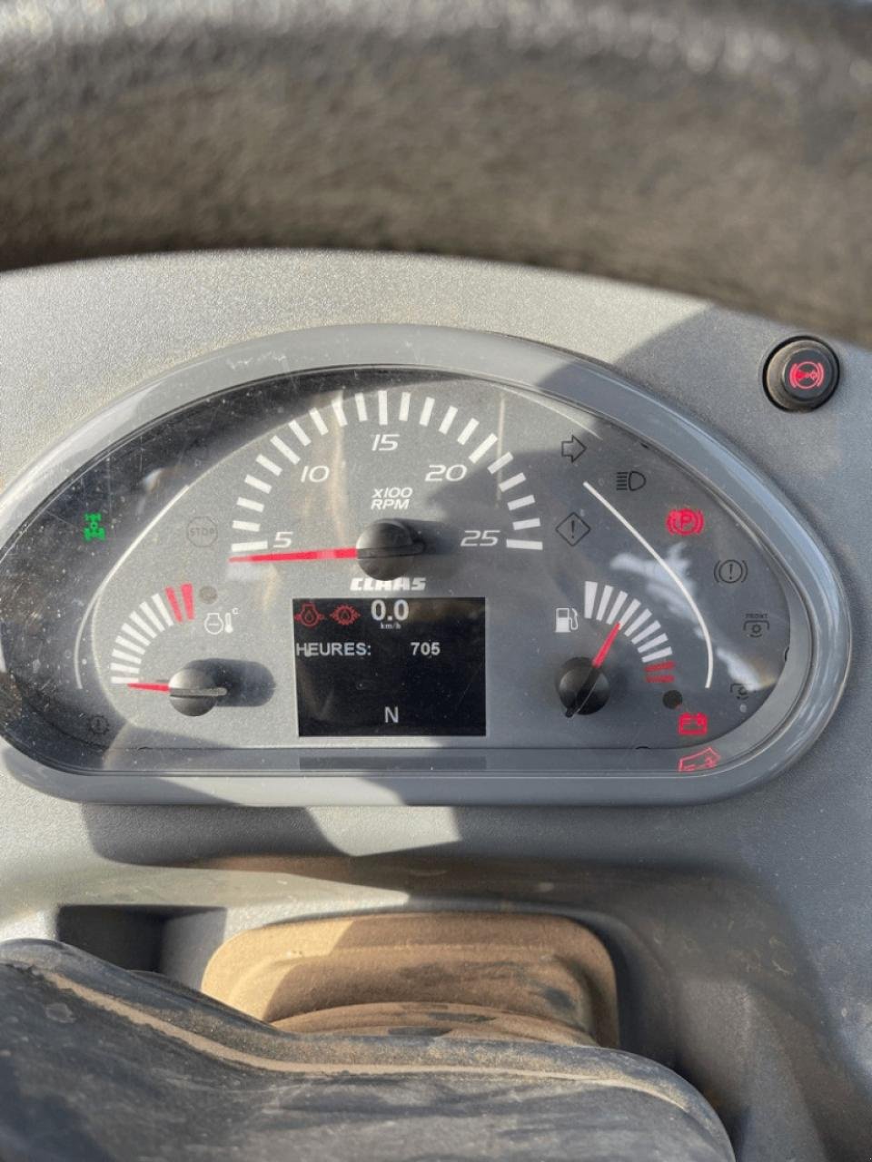 Traktor tipa CLAAS nexos 230 ve, Gebrauchtmaschine u ST ANDIOL (Slika 11)