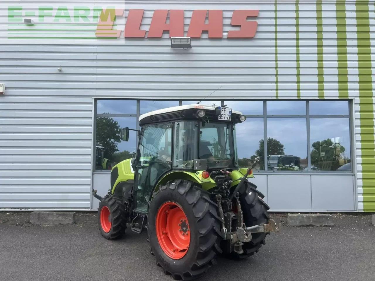 Traktor des Typs CLAAS nexos 230 vl VL, Gebrauchtmaschine in SAULZET (Bild 5)