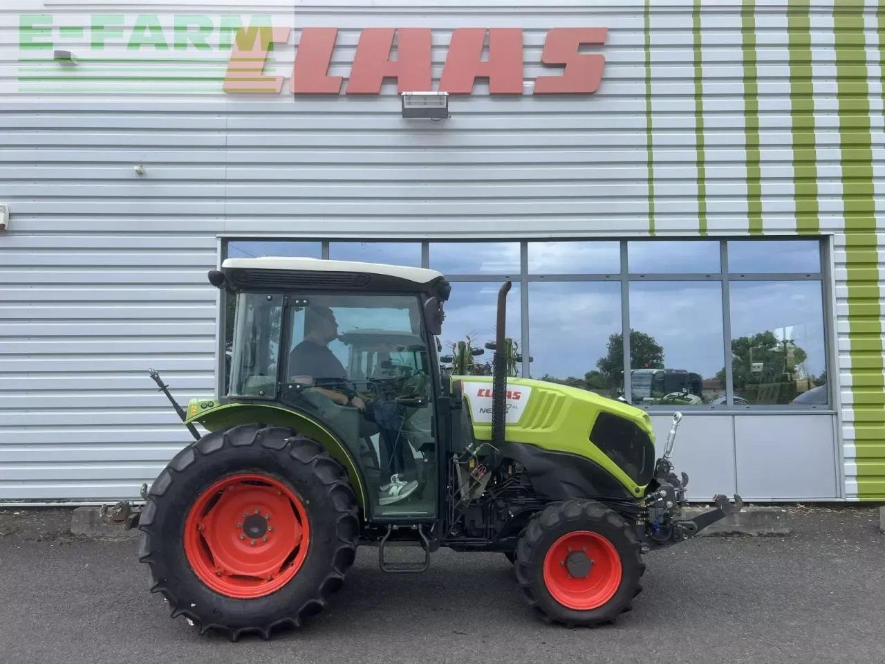 Traktor des Typs CLAAS nexos 230 vl VL, Gebrauchtmaschine in SAULZET (Bild 9)