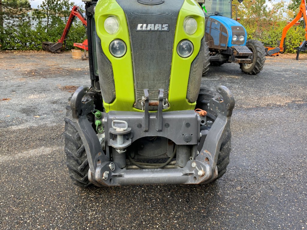 Traktor des Typs CLAAS Nexos 230 vl, Gebrauchtmaschine in MORLHON LE HAUT (Bild 7)
