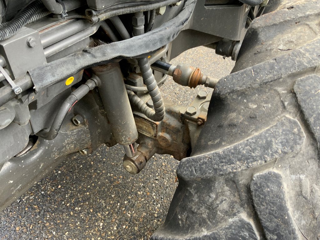Traktor des Typs CLAAS Nexos 230 vl, Gebrauchtmaschine in MORLHON LE HAUT (Bild 8)