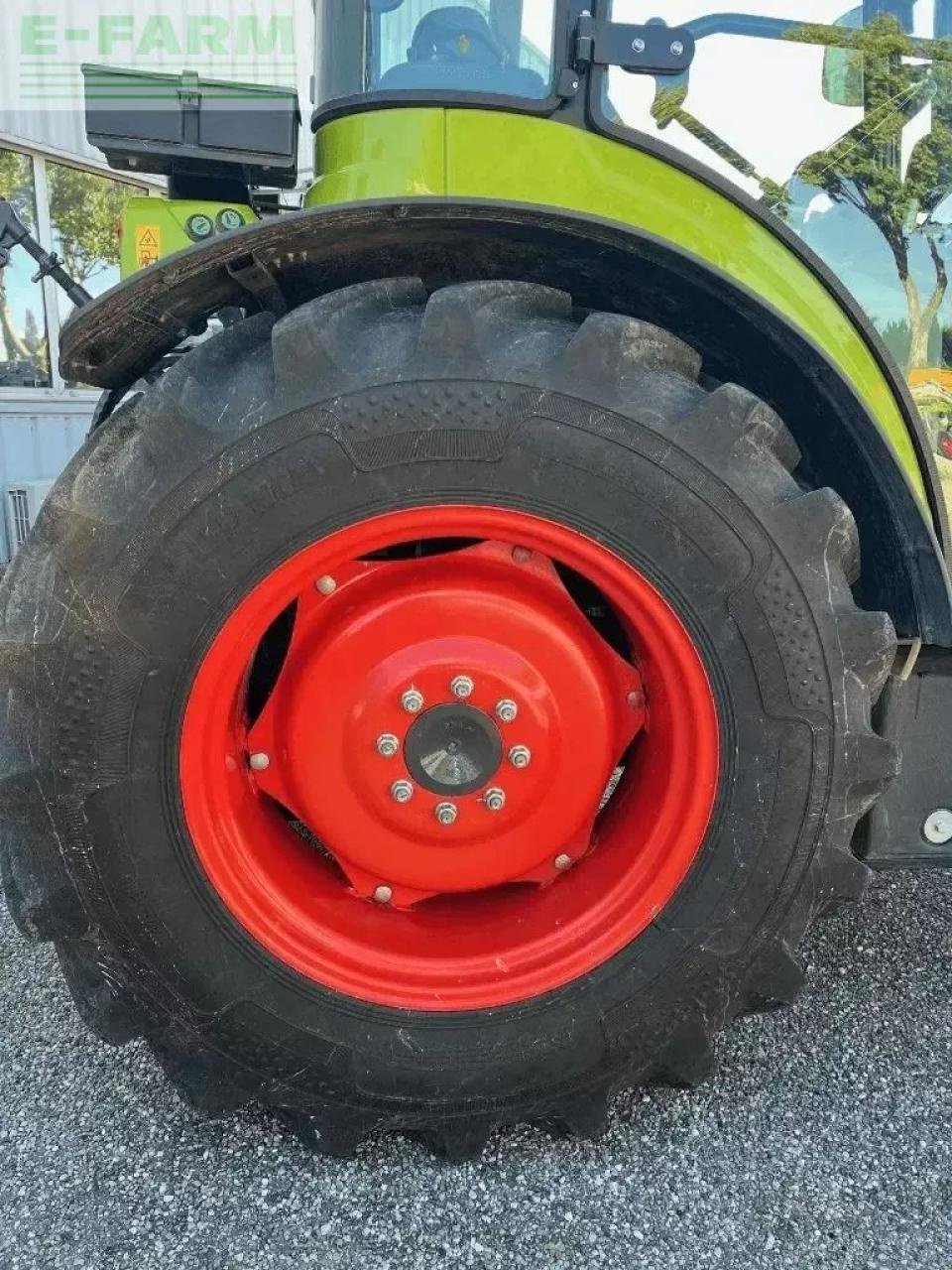 Traktor typu CLAAS nexos 240 l cabine tradition, Gebrauchtmaschine v ST ANDIOL (Obrázek 7)