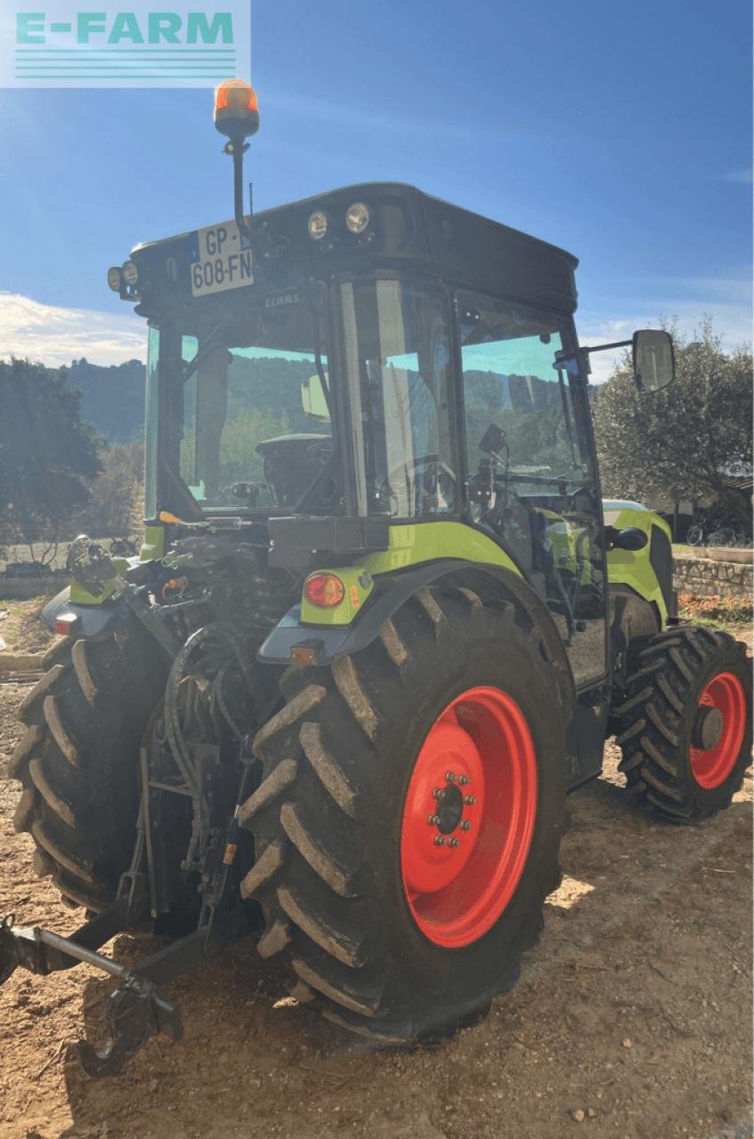 Traktor типа CLAAS nexos 240 l cabine, Gebrauchtmaschine в ST ANDIOL (Фотография 2)