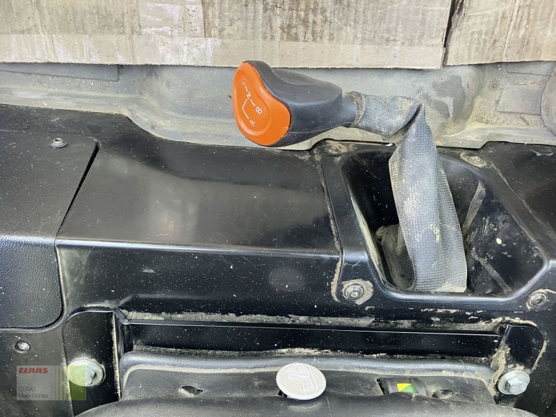 Traktor типа CLAAS NEXOS 240 L KABINE  ADVANCED, Neumaschine в Fladungen (Фотография 14)