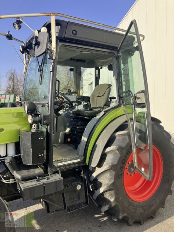 Traktor типа CLAAS NEXOS 240 L KABINE  ADVANCED, Neumaschine в Fladungen (Фотография 7)