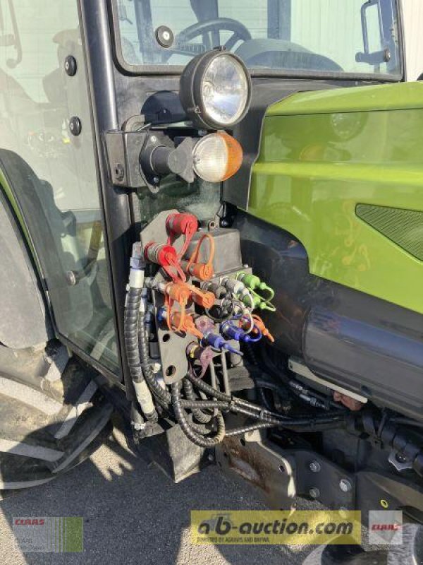 Traktor des Typs CLAAS NEXOS 240 L KABINE  ADVANCED, Gebrauchtmaschine in Wassertrüdingen (Bild 16)