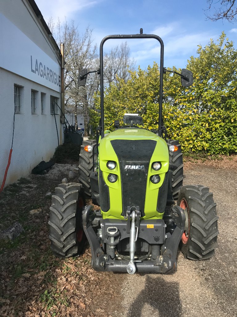 Traktor typu CLAAS Nexos 240 LD, Gebrauchtmaschine v MORLHON LE HAUT (Obrázek 3)
