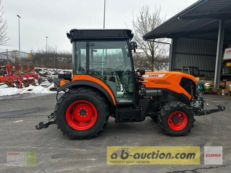 Traktor типа CLAAS NEXOS 240 M ADVANCED VF, Vorführmaschine в Wassertrüdingen (Фотография 1)