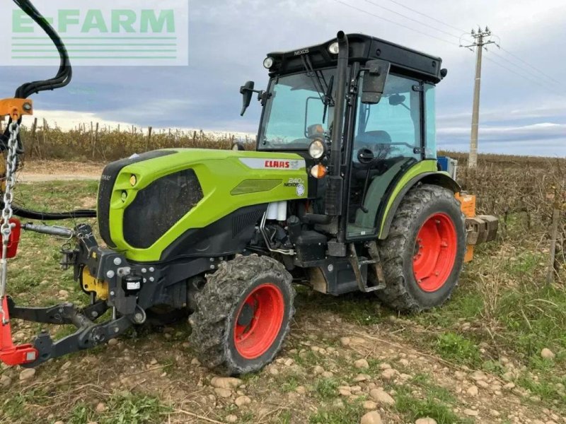 Traktor typu CLAAS nexos 240 m tradition, Gebrauchtmaschine w ST ANDIOL (Zdjęcie 1)