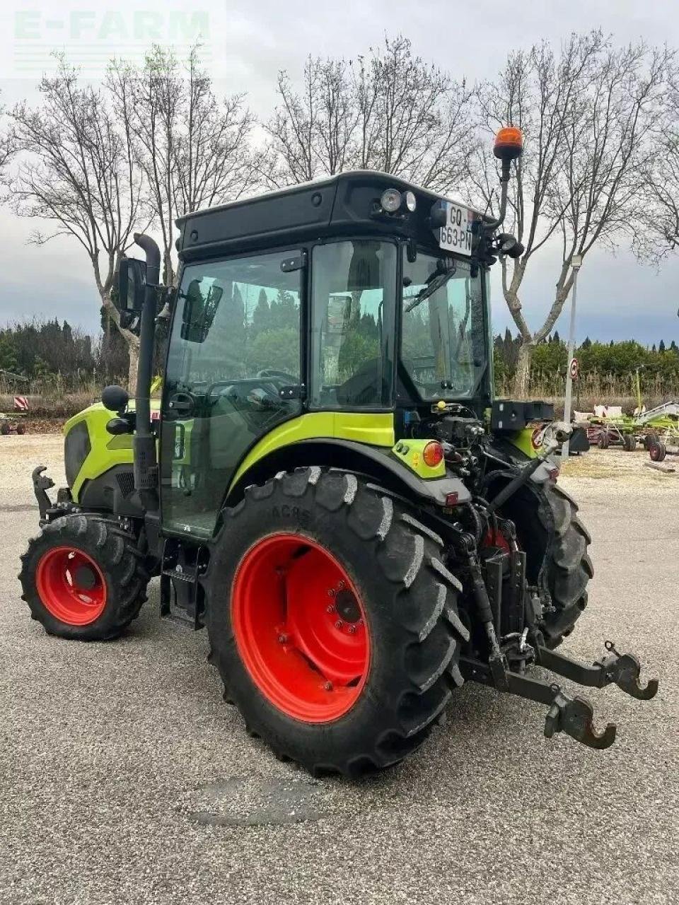 Traktor типа CLAAS nexos 240 m tradition, Gebrauchtmaschine в ST ANDIOL (Фотография 3)