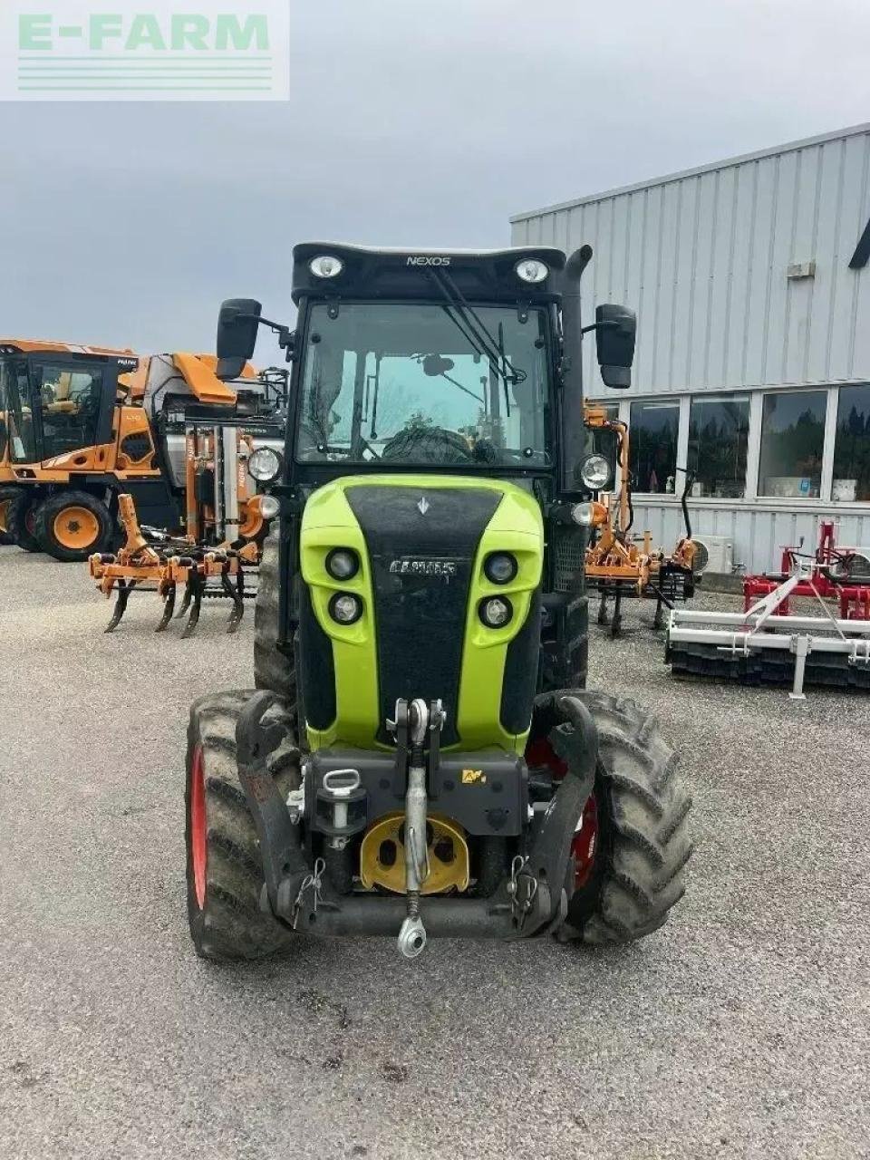 Traktor типа CLAAS nexos 240 m tradition, Gebrauchtmaschine в ST ANDIOL (Фотография 5)