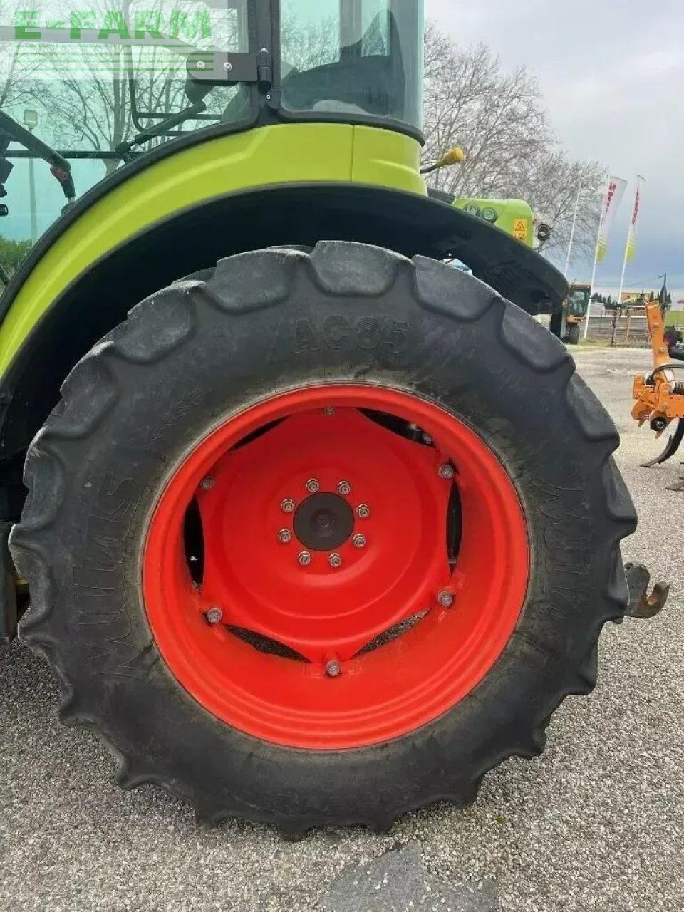 Traktor типа CLAAS nexos 240 m tradition, Gebrauchtmaschine в ST ANDIOL (Фотография 10)