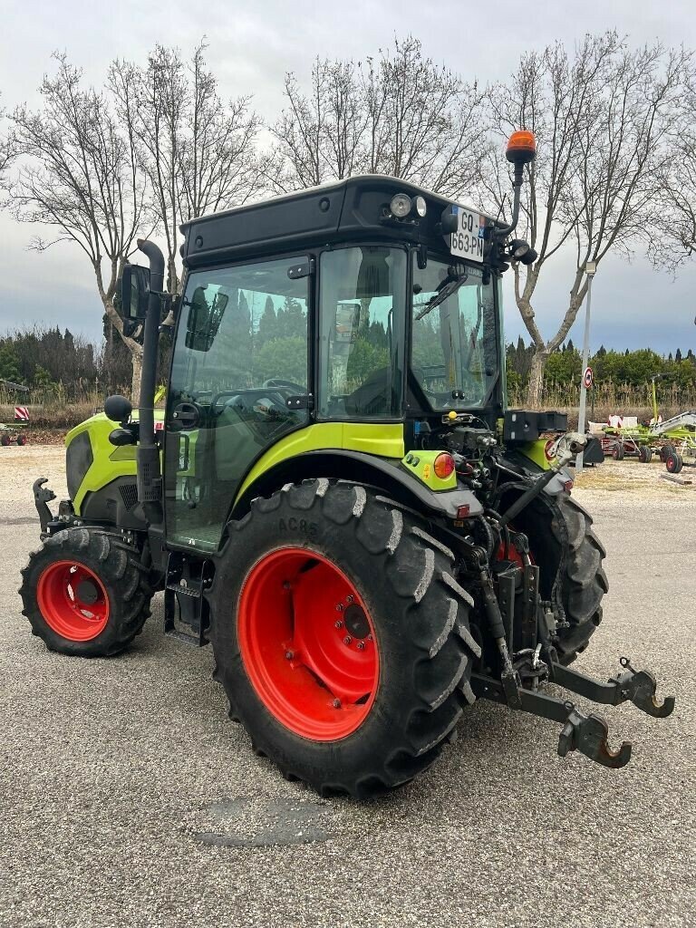 Traktor vrste CLAAS NEXOS 240 M TRADITION, Gebrauchtmaschine v SAINT ANDIOL (Slika 3)
