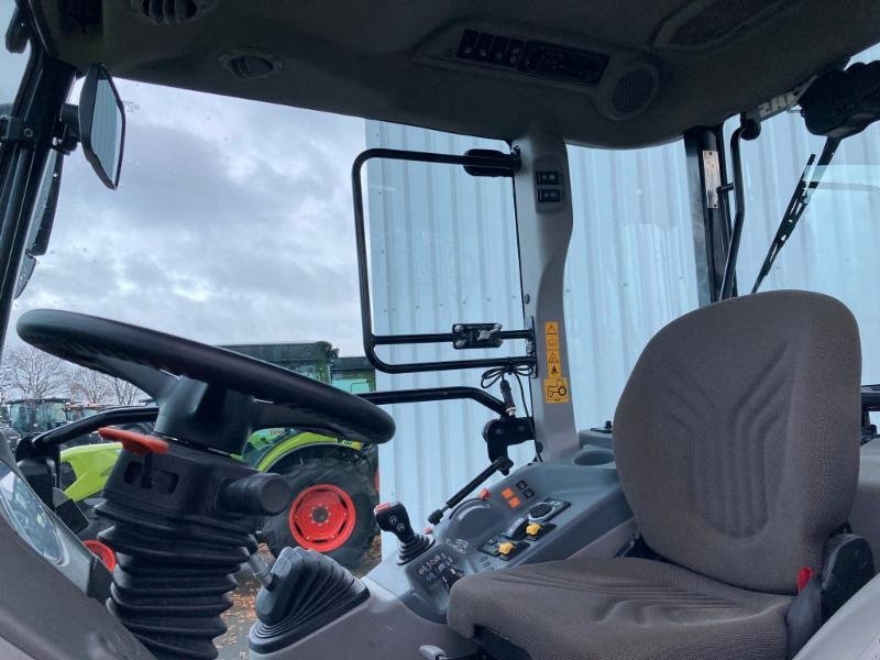 Traktor typu CLAAS NEXOS 240 S, Gebrauchtmaschine v Molbergen (Obrázek 10)