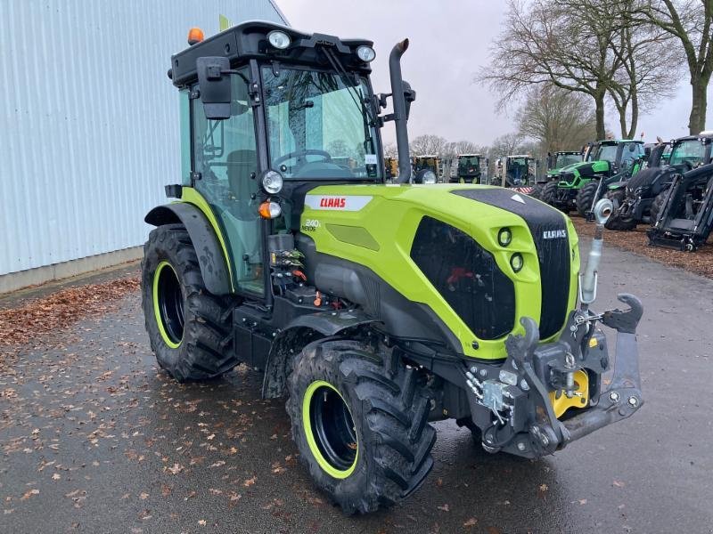 Traktor typu CLAAS NEXOS 240 S, Gebrauchtmaschine v Molbergen (Obrázek 3)