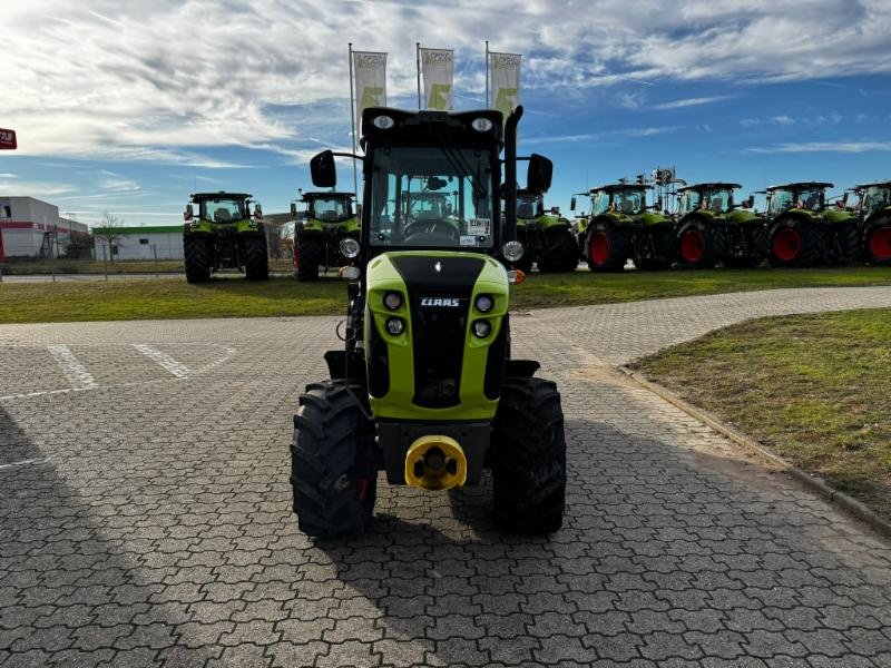 Traktor Türe ait CLAAS NEXOS 240 S, Gebrauchtmaschine içinde Hockenheim (resim 10)