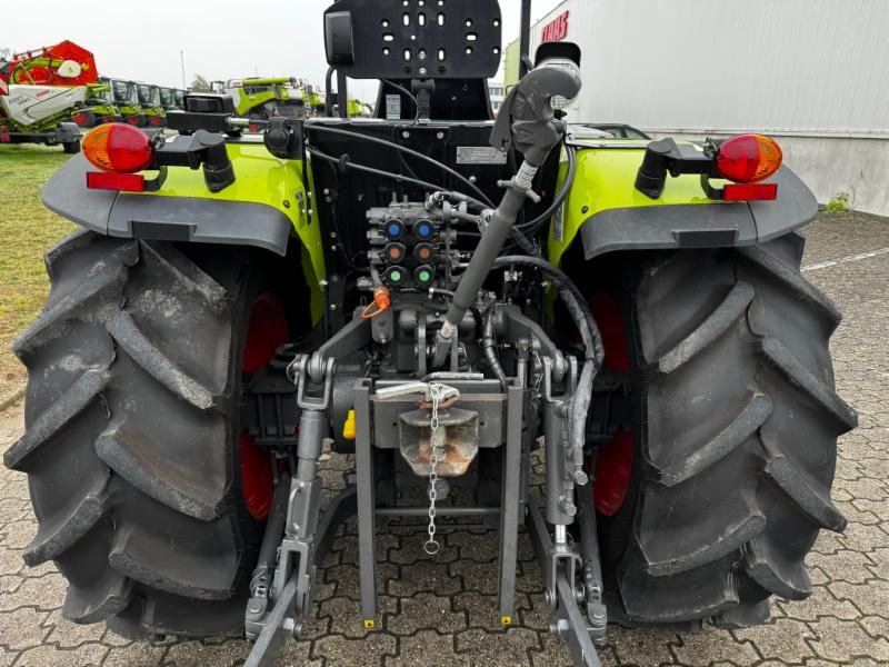 Traktor typu CLAAS NEXOS 240 XL PLATTFORM, Gebrauchtmaschine w Hockenheim (Zdjęcie 5)