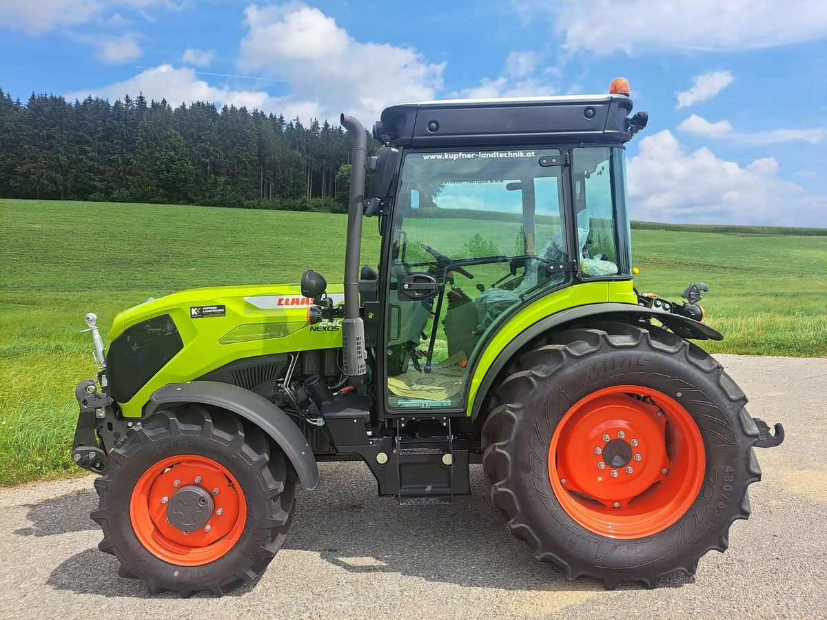 Traktor от тип CLAAS Nexos 240 XL, Neumaschine в Pischelsdorf am Engelbach (Снимка 1)