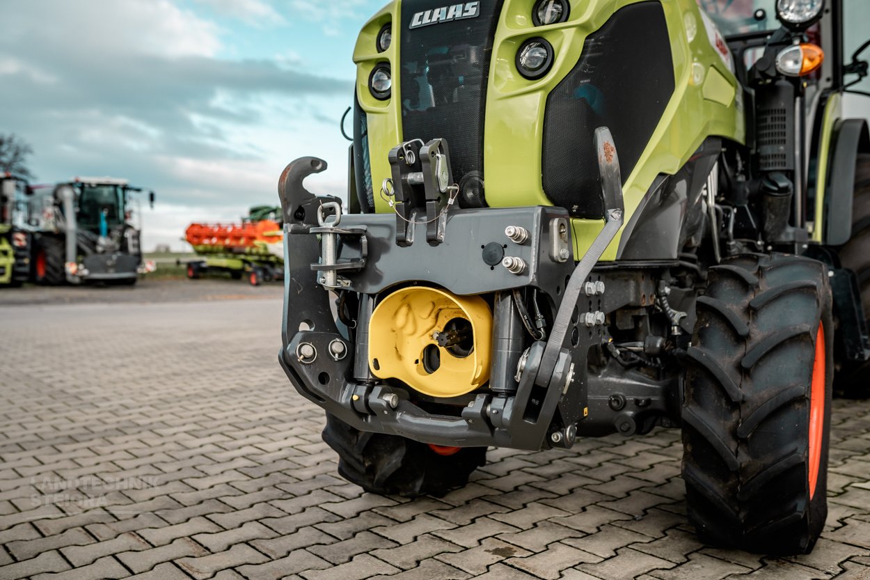 Traktor typu CLAAS Nexos 240, Gebrauchtmaschine v Osterfeld (Obrázek 3)