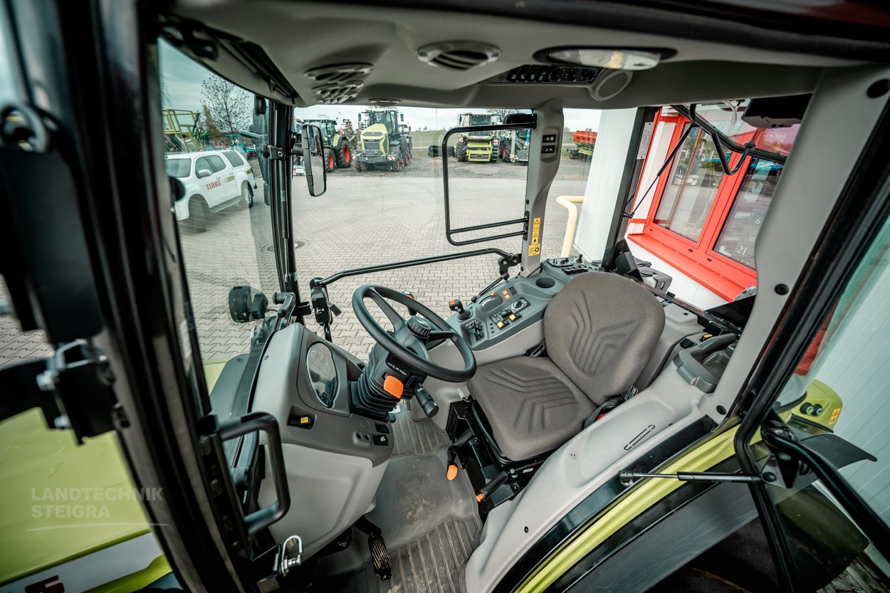 Traktor typu CLAAS Nexos 240, Gebrauchtmaschine v Osterfeld (Obrázek 7)