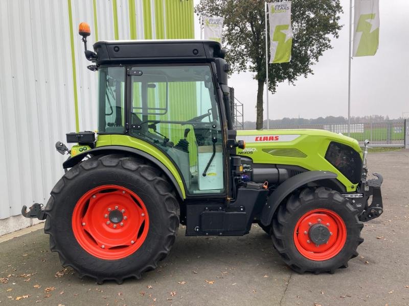 Traktor typu CLAAS NEXOS 260 L, Gebrauchtmaschine w Molbergen (Zdjęcie 4)