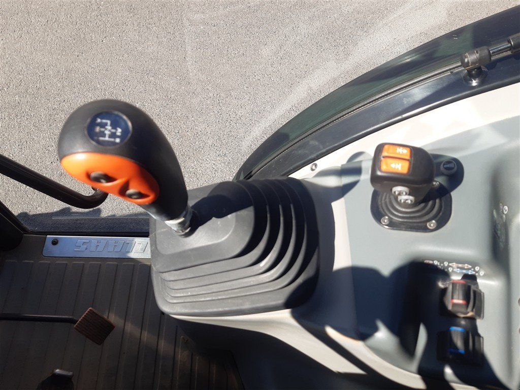 Traktor του τύπου CLAAS Nexos 260 M, Gebrauchtmaschine σε Grimma (Φωτογραφία 10)