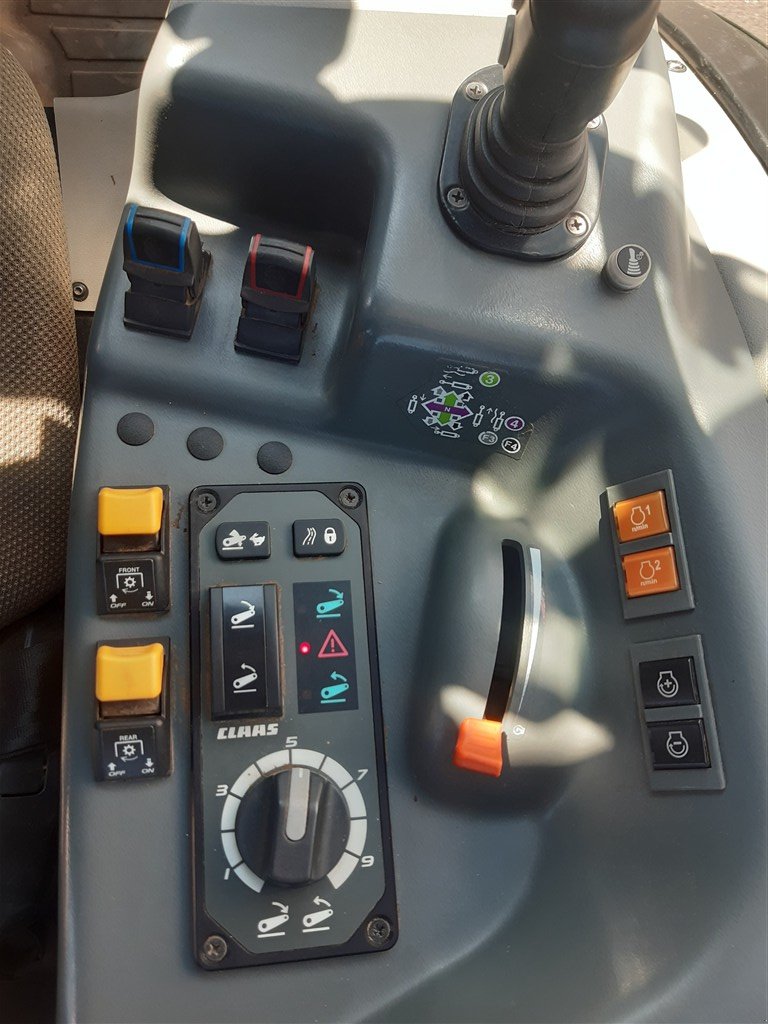 Traktor του τύπου CLAAS Nexos 260 M, Gebrauchtmaschine σε Grimma (Φωτογραφία 11)