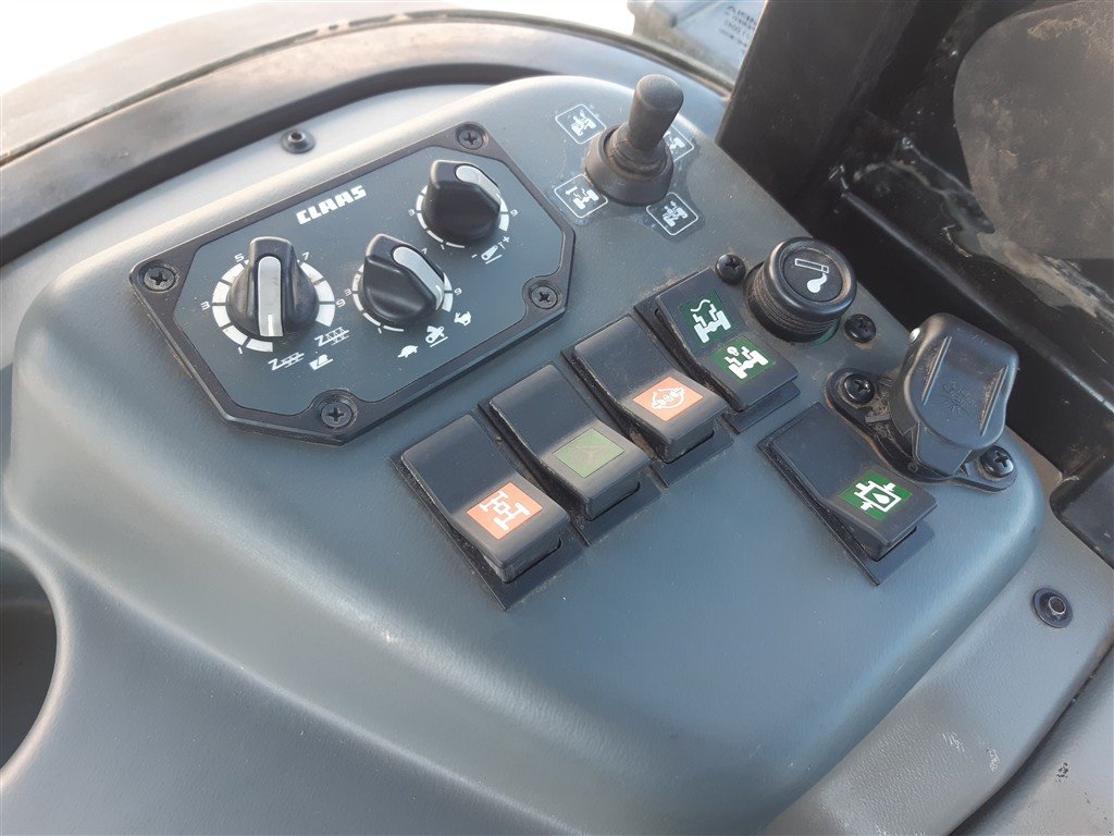 Traktor του τύπου CLAAS Nexos 260 M, Gebrauchtmaschine σε Grimma (Φωτογραφία 12)