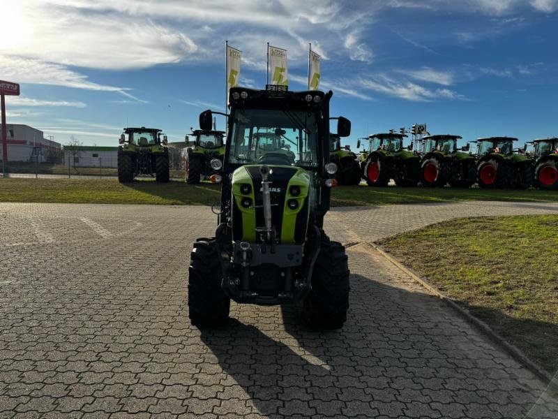 Traktor от тип CLAAS NEXOS 260 M, Gebrauchtmaschine в Hockenheim (Снимка 10)