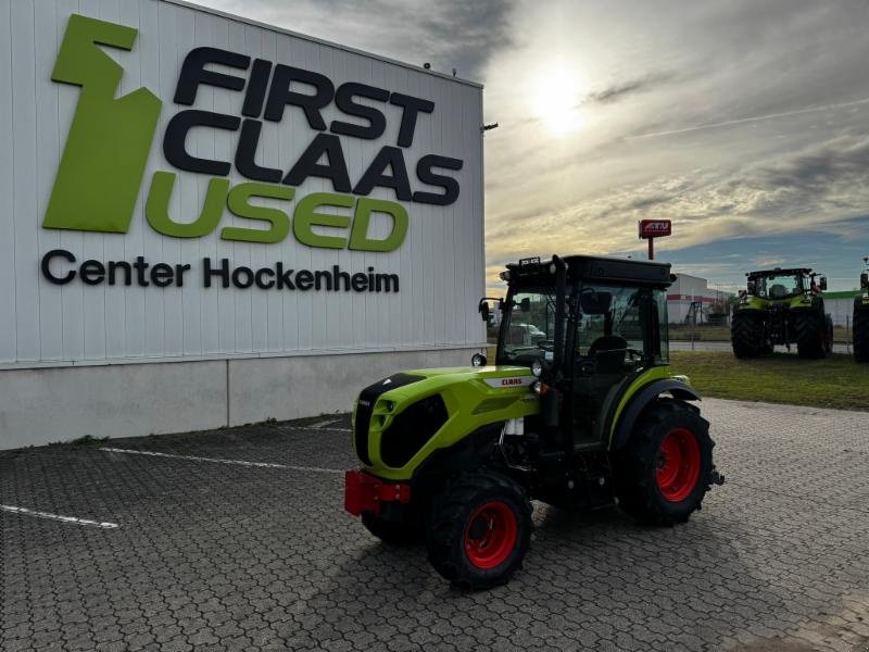Traktor typu CLAAS NEXOS 260 S Stage V, Gebrauchtmaschine v Hockenheim