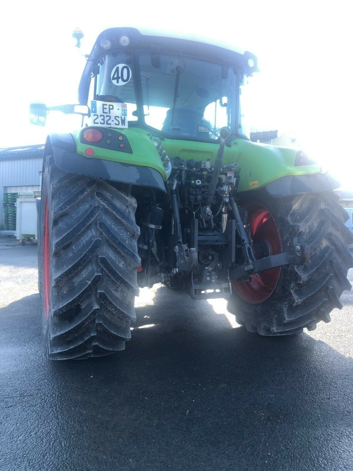 Traktor от тип CLAAS TRACTEUR ARION 460, Gebrauchtmaschine в ST CLEMENT DE LA PLACE (Снимка 5)