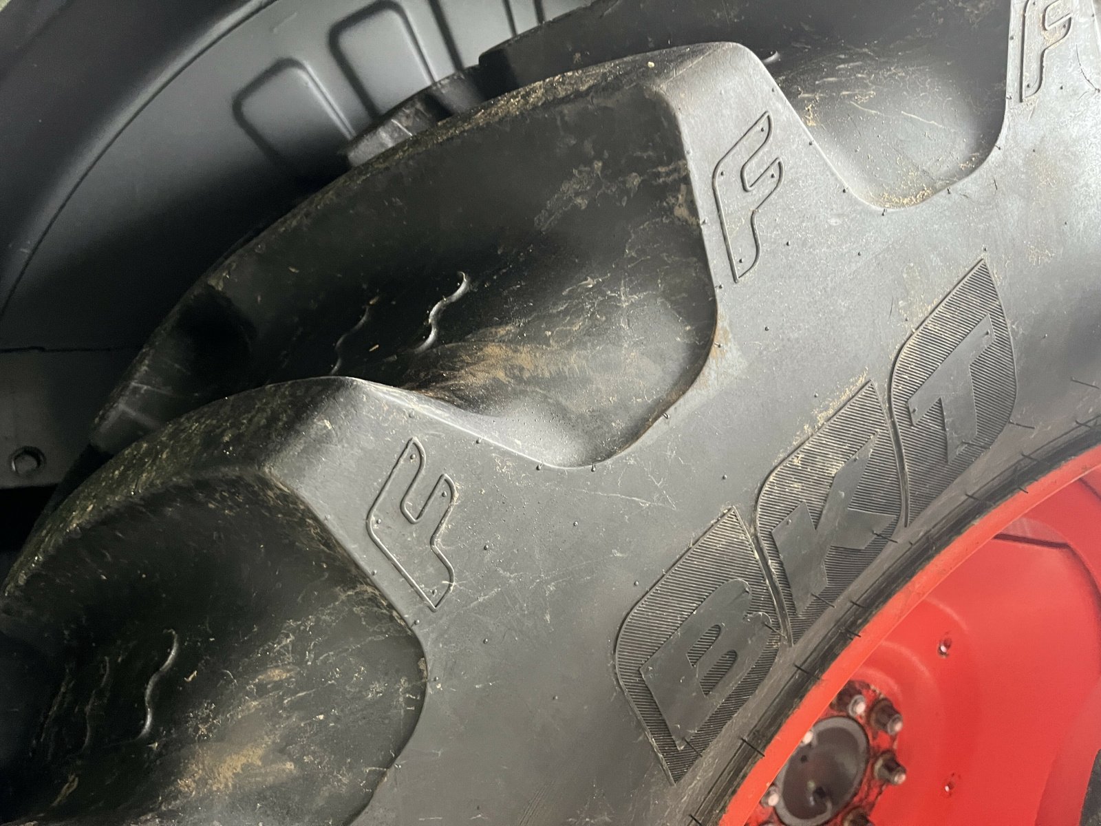 Traktor του τύπου CLAAS TRACTEUR ARION 510 CONCEPT CIS, Gebrauchtmaschine σε PONTIVY (Φωτογραφία 5)