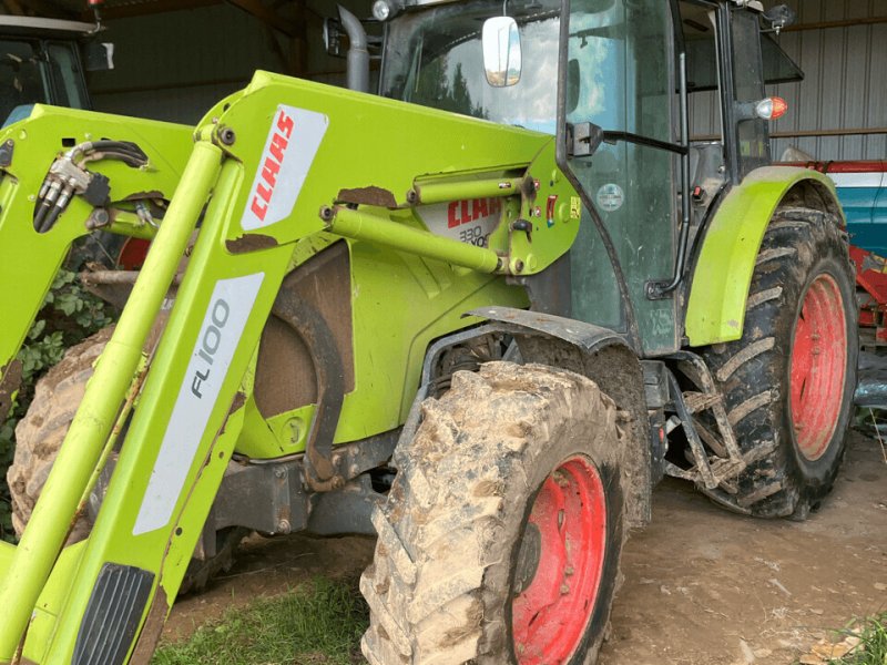 Traktor tip CLAAS TRACTEUR AXOS 330 CX +FL 100, Gebrauchtmaschine in PONTIVY (Poză 1)